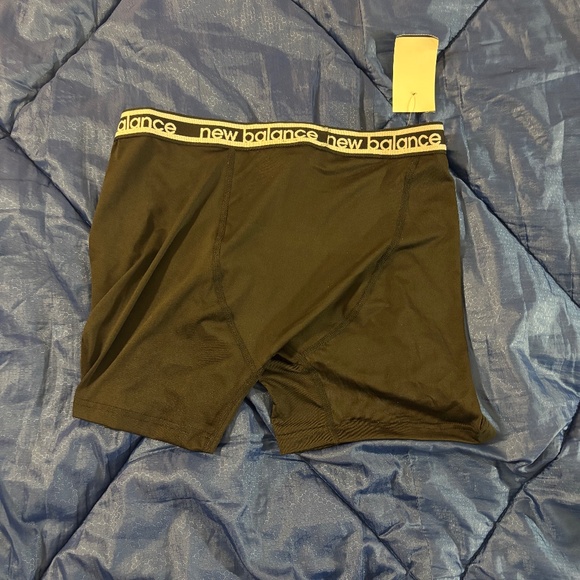 New Balance Men's Black shorts Boxer Briefs - Picture 1 of 5